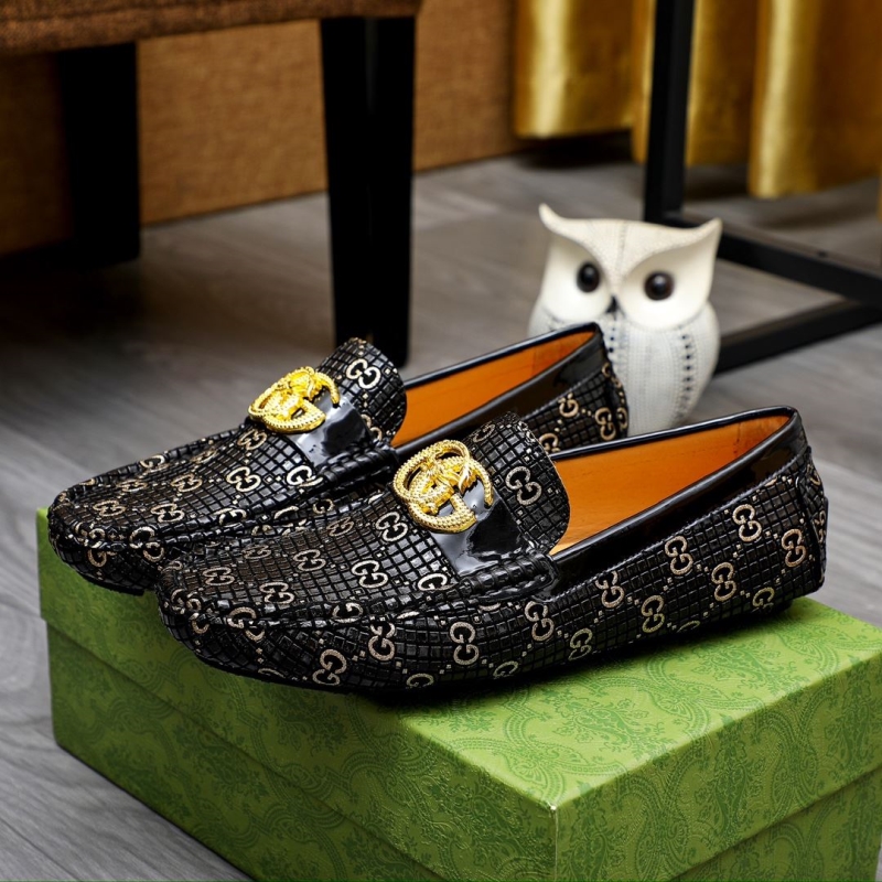 G*u*i leather shoes